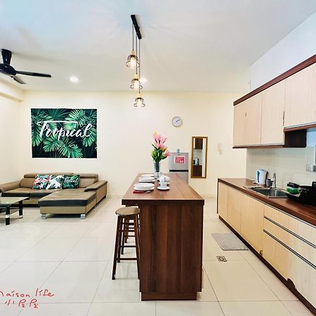 Maison Life 小居屋 The Loft Imago Кота Кинабалу Екстериор снимка